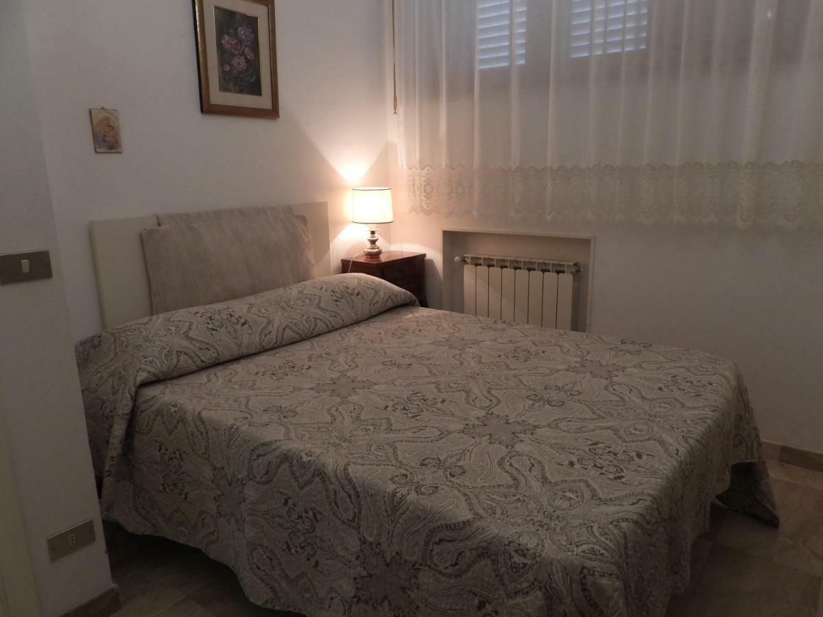 Апартаменты Casa Di Angela Торрита-ди-Сьена Экстерьер фото